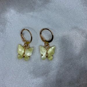 3 for $30 Butterfly acrylic earrings🦋